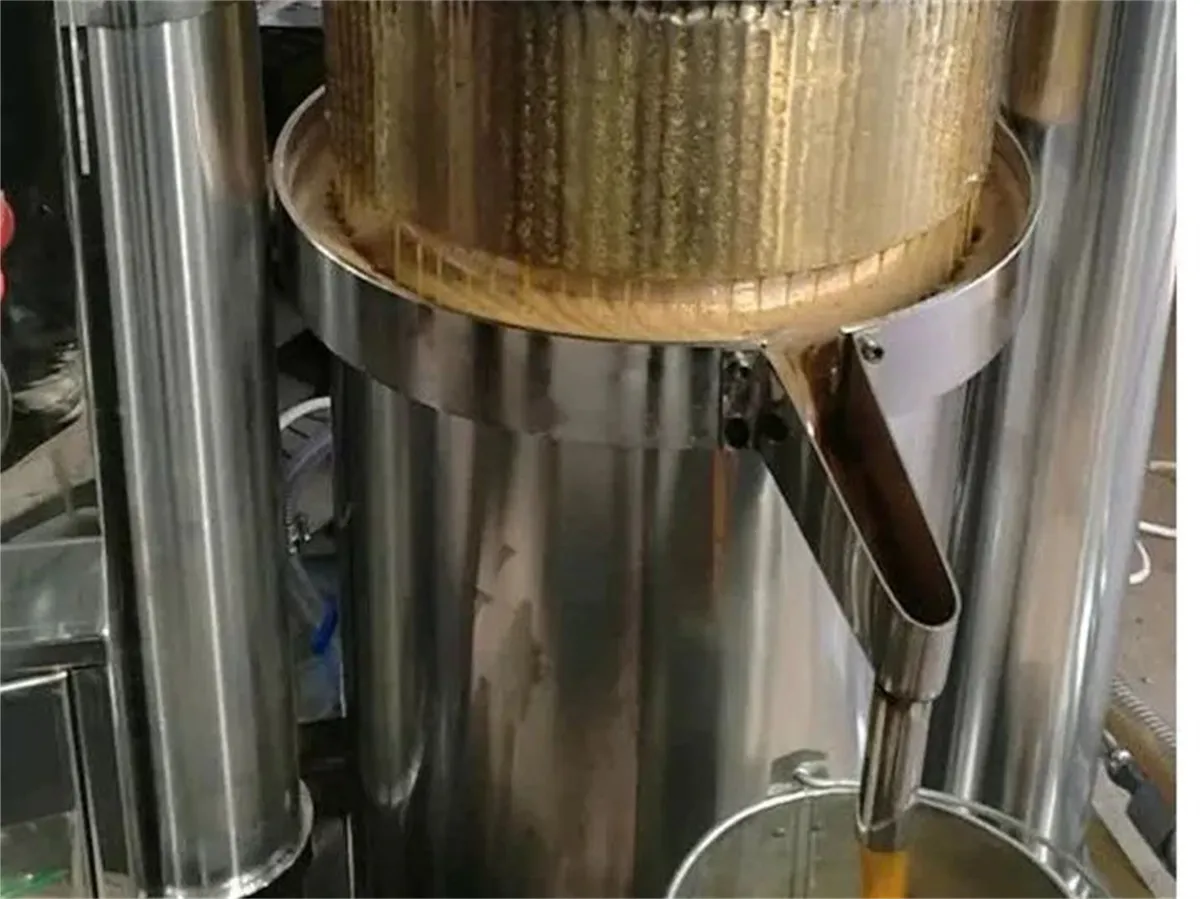 Hydraulic Oil Press Machine